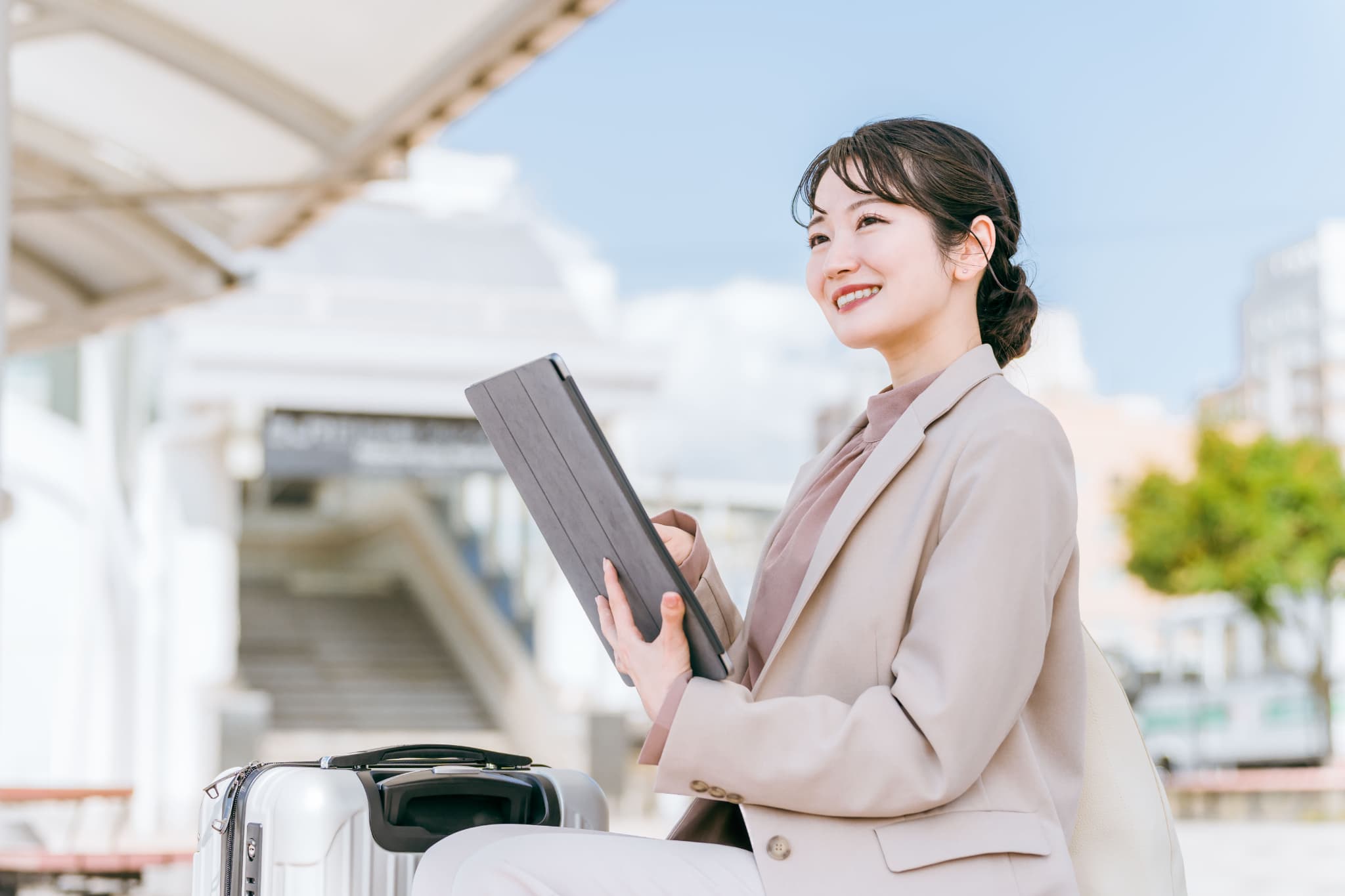 出張手配業務のAI活用のポイントやAIツールをご紹介！